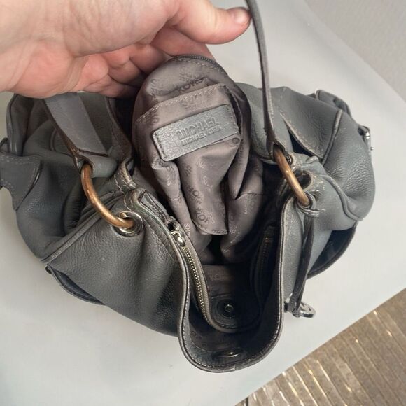 Michael Kors Hobo Shoulder Bag - Gray Gunmetal Pebbled Leather w/ MK Charm*Read- - Picture 6 of 16